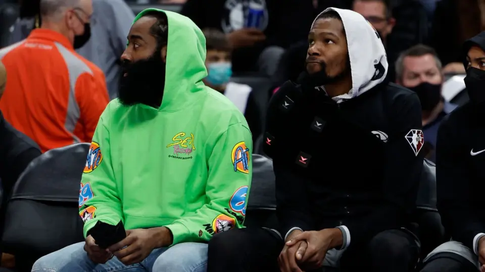 三少未被拆, ing